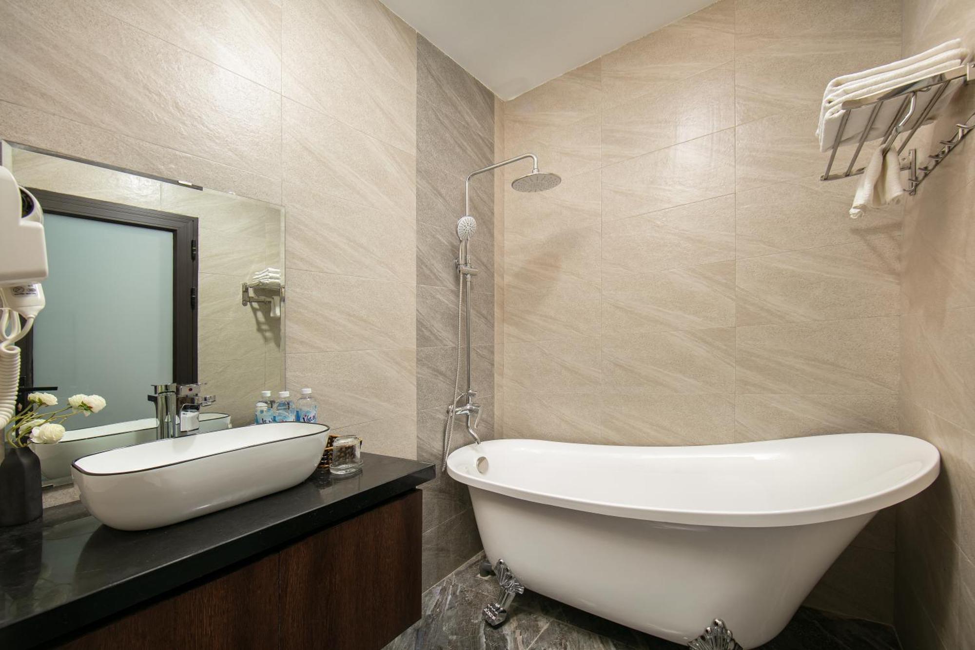 Nam Hai Hotel Hanoi Exterior photo
